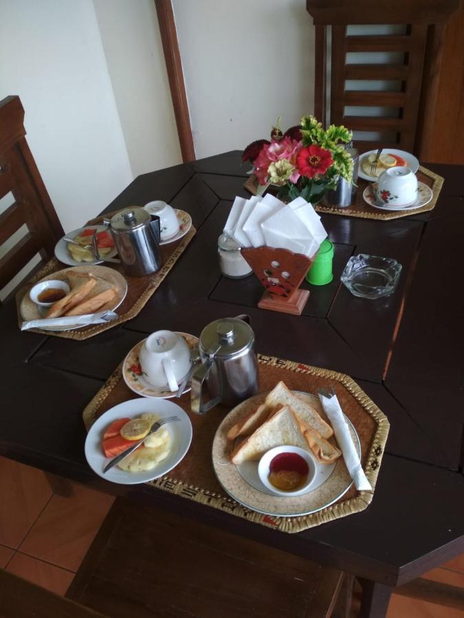 Made Homestay Munduk Esterno foto