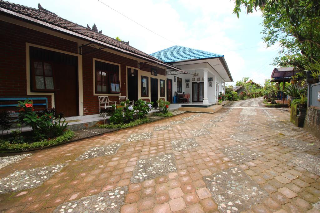 Made Homestay Munduk Esterno foto