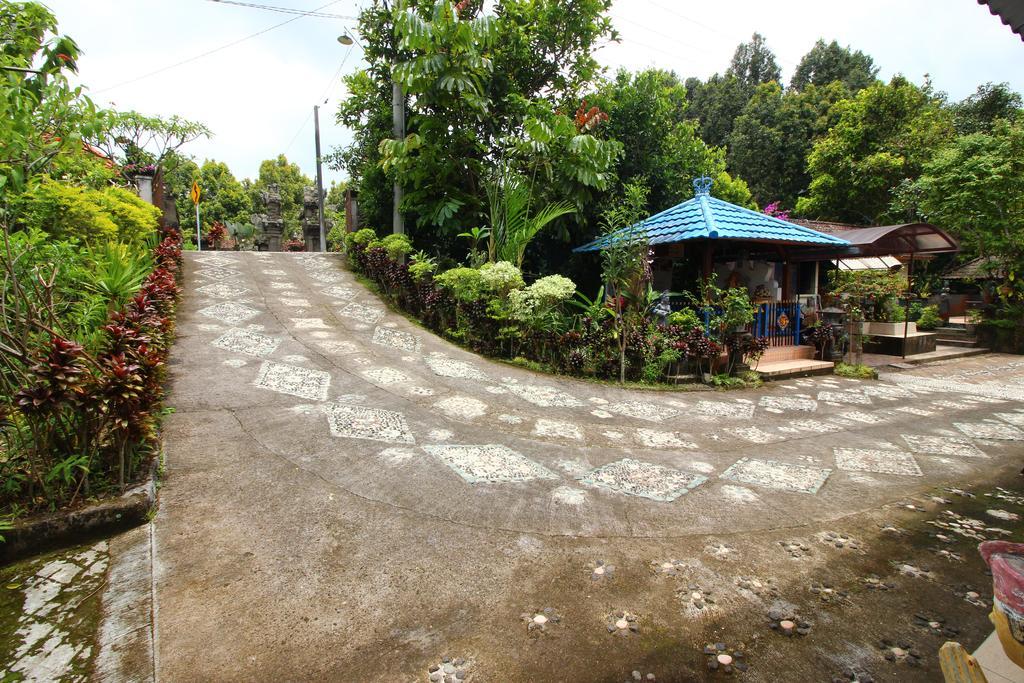 Made Homestay Munduk Esterno foto