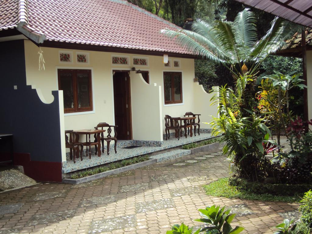 Made Homestay Munduk Esterno foto