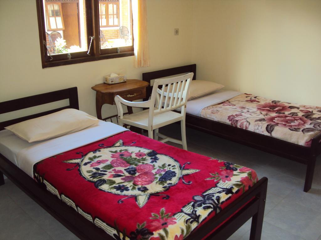Made Homestay Munduk Esterno foto