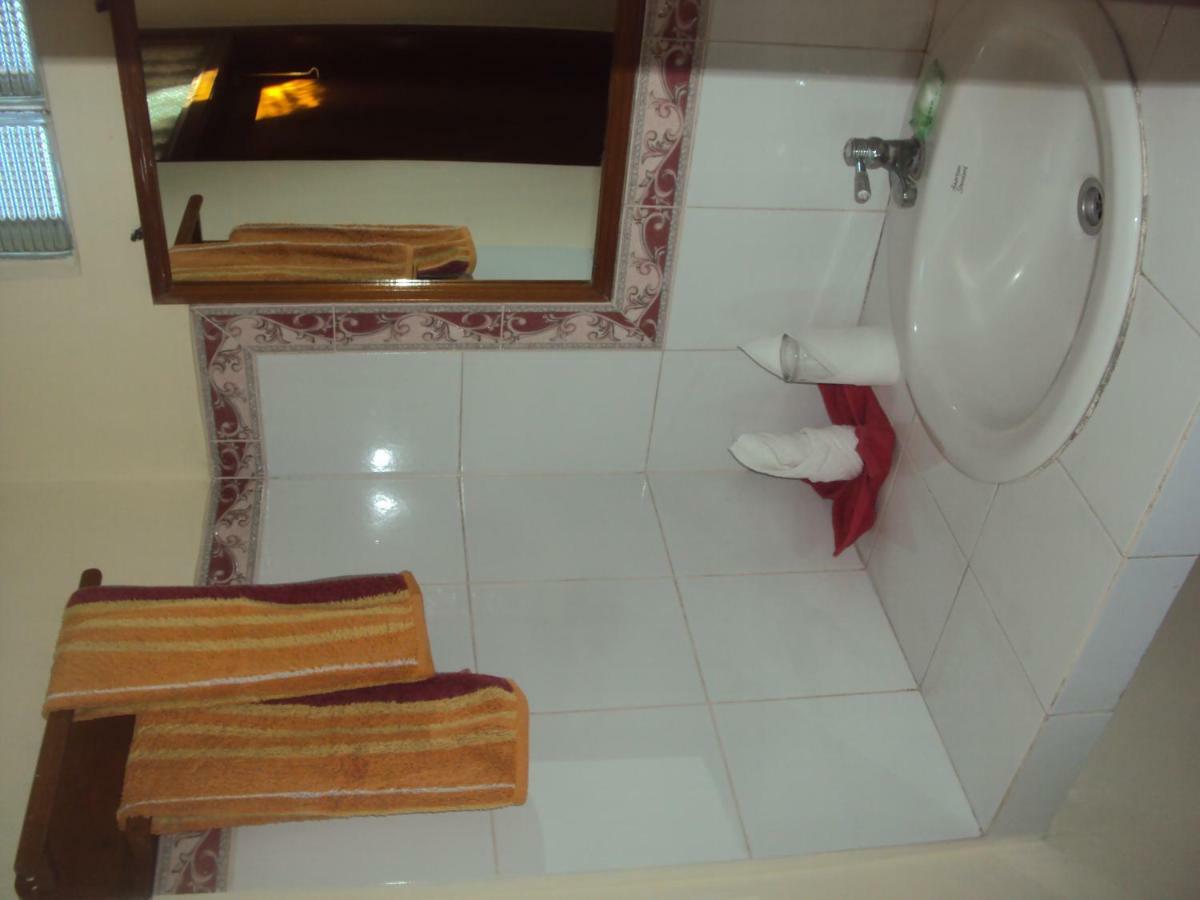 Made Homestay Munduk Esterno foto